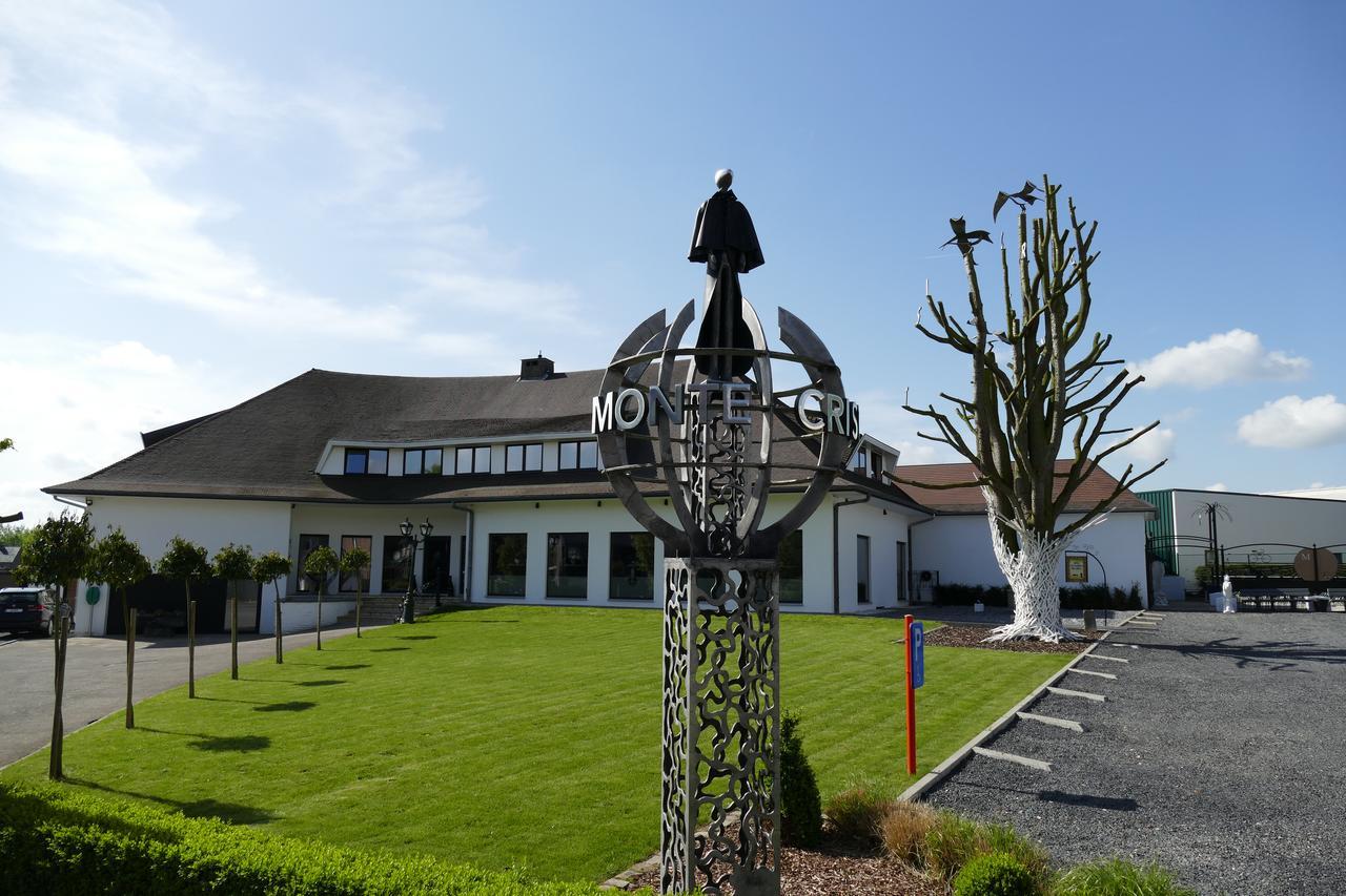 Hotel Monte Cristo Hoeselt Exteriér fotografie